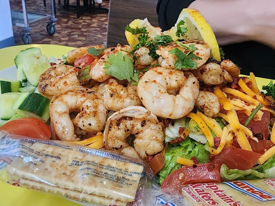 Grilled Shrimp Salad